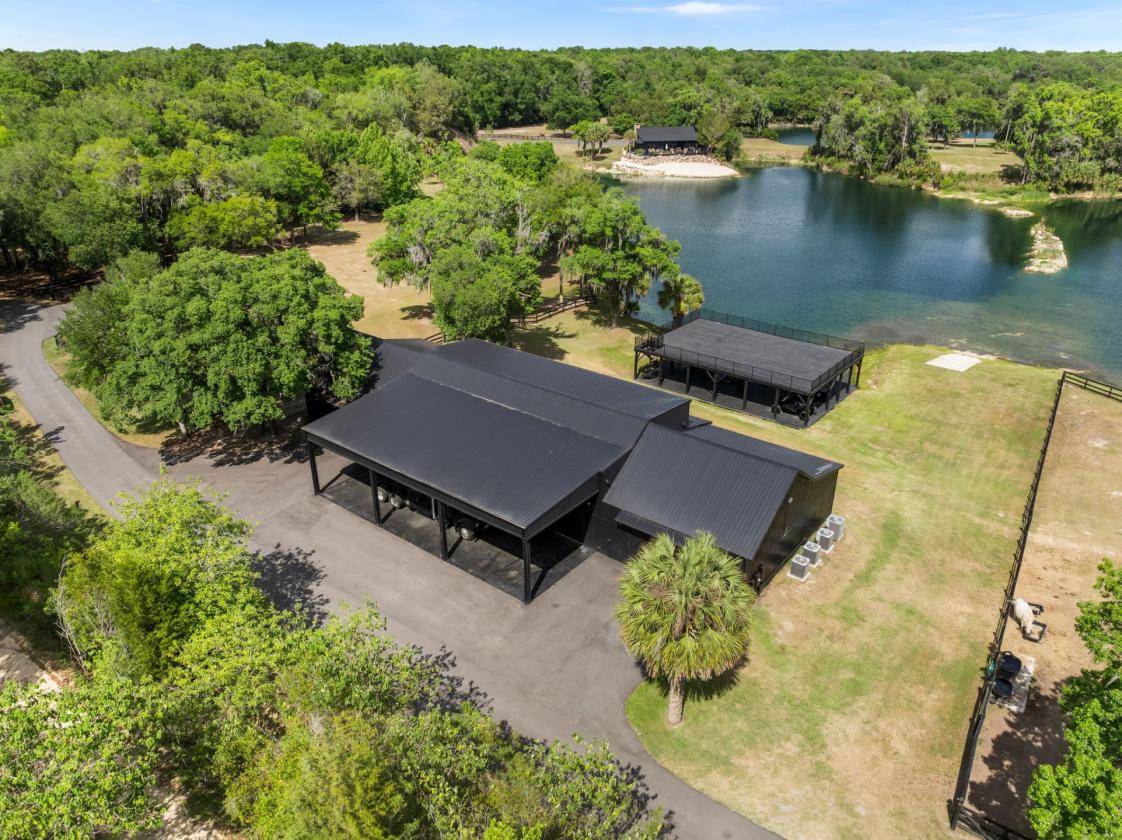 The Quarry Estate-Waterfront Equestrian Retreat - photo 17