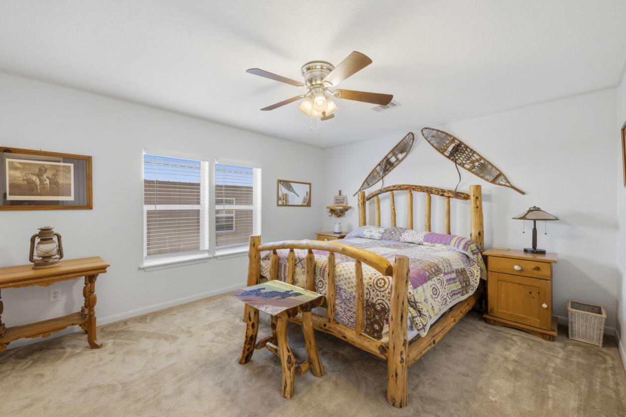Immaculately Maintained Homestead - photo 12