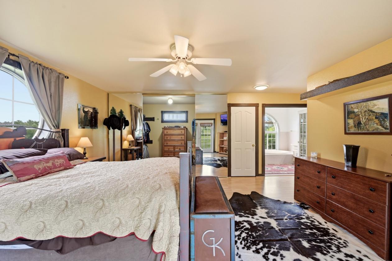 Beautiful horse property with barn & outdoor arena - photo 26