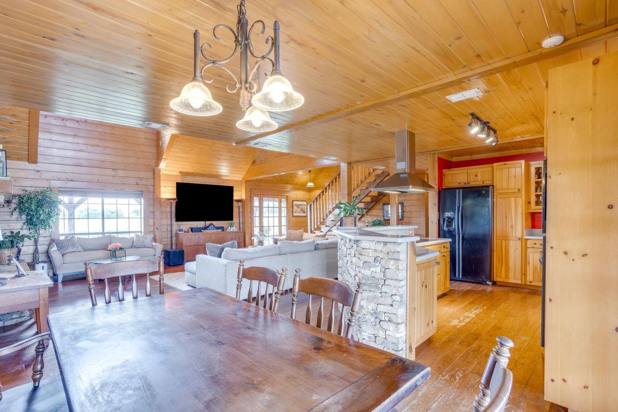 67-Acre Working Ranch & Luxury Log Home - photo 17