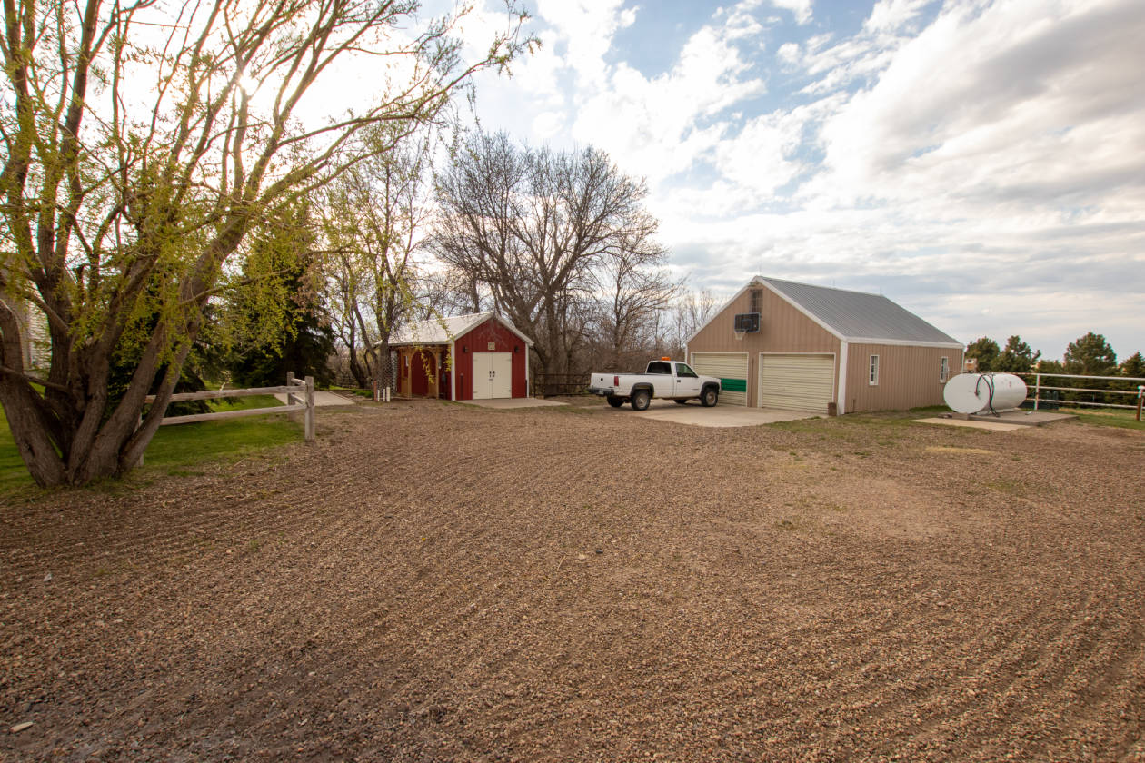 Horse property for sale with 80 acres w/additional lot &... Froid