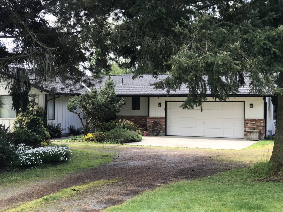 Shanghri La 12.6 Acre Horse Property One Hour Drive North... Stanwood