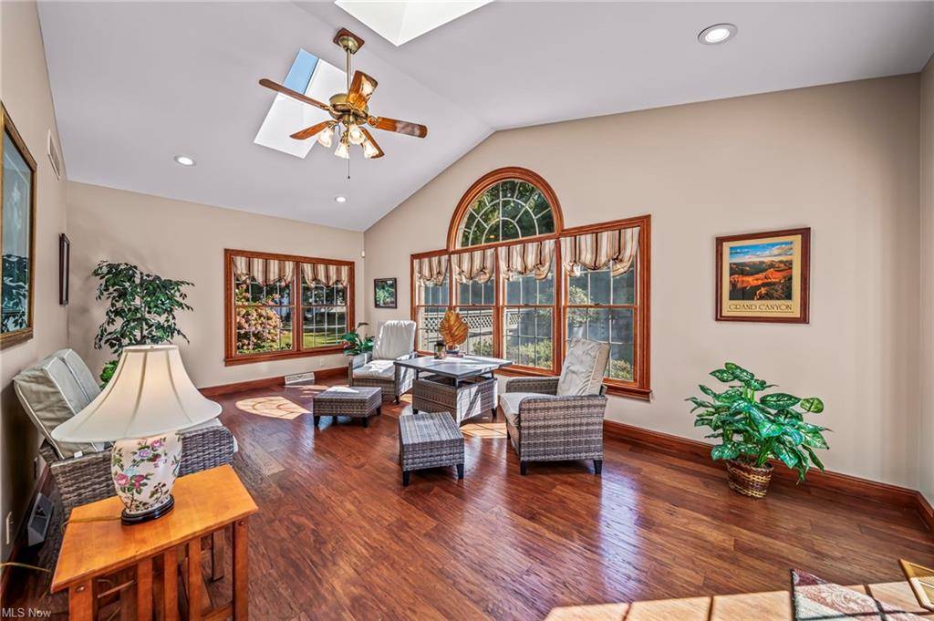 EQUESTRIAN COUNTRY ESTATE WITH CUSTOM HOME & BARN ON BEAUTIFUL PARK-LIKE SETTING - photo 28