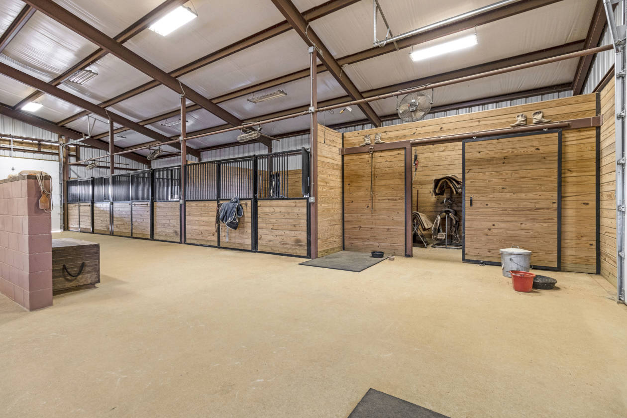 52 Acre Horse Resort Lindale, Smith County, Texas