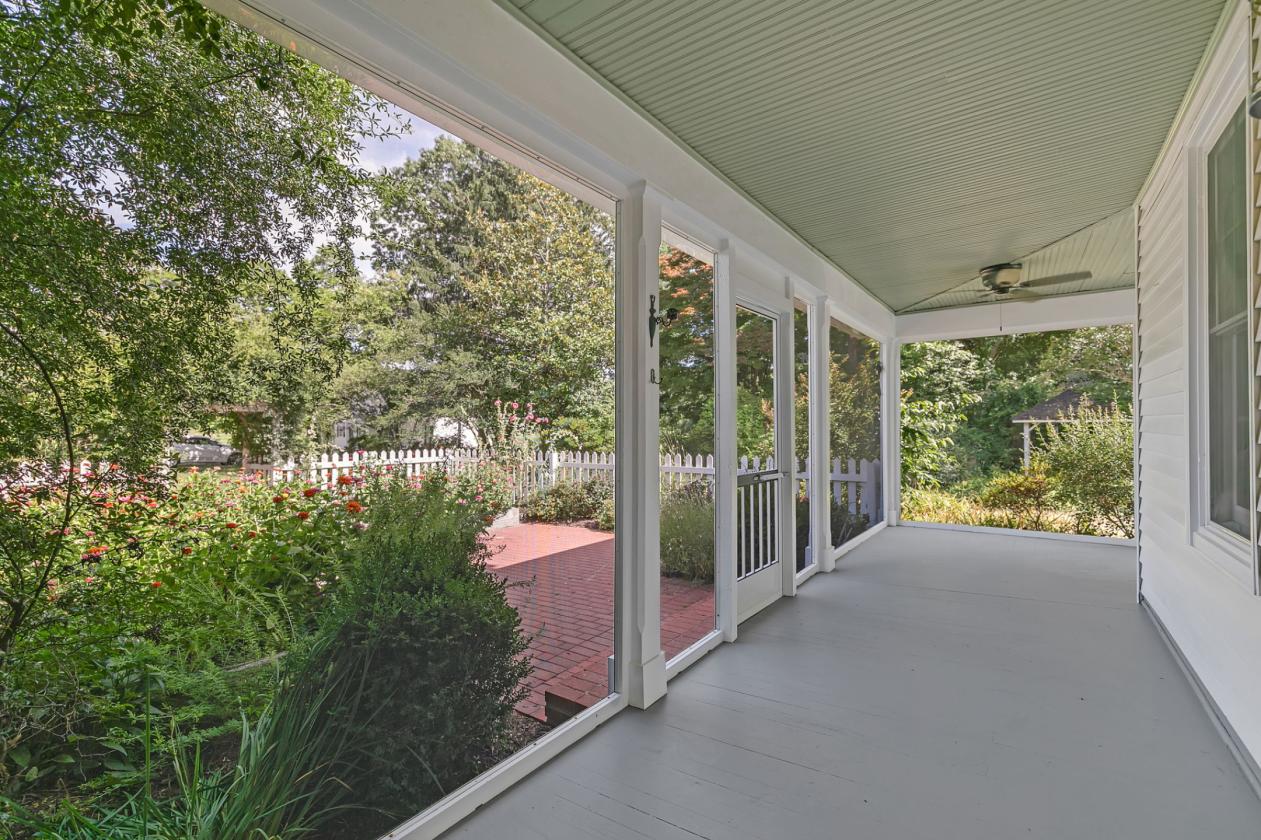 Mathews County, East River & Hobby Farm too! - photo 17