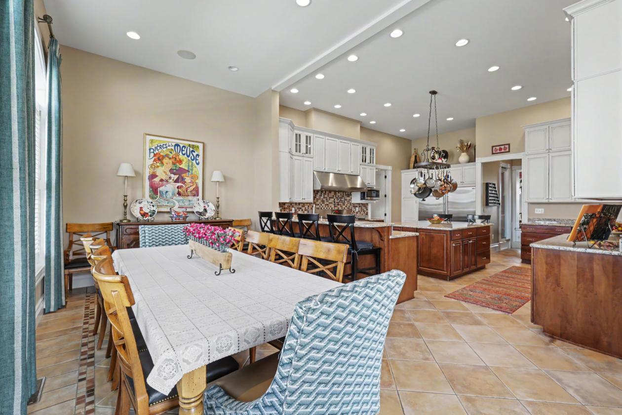 ONE-OF-A-KIND 10 ACRE EQUESTRIAN ESTATE - photo 27
