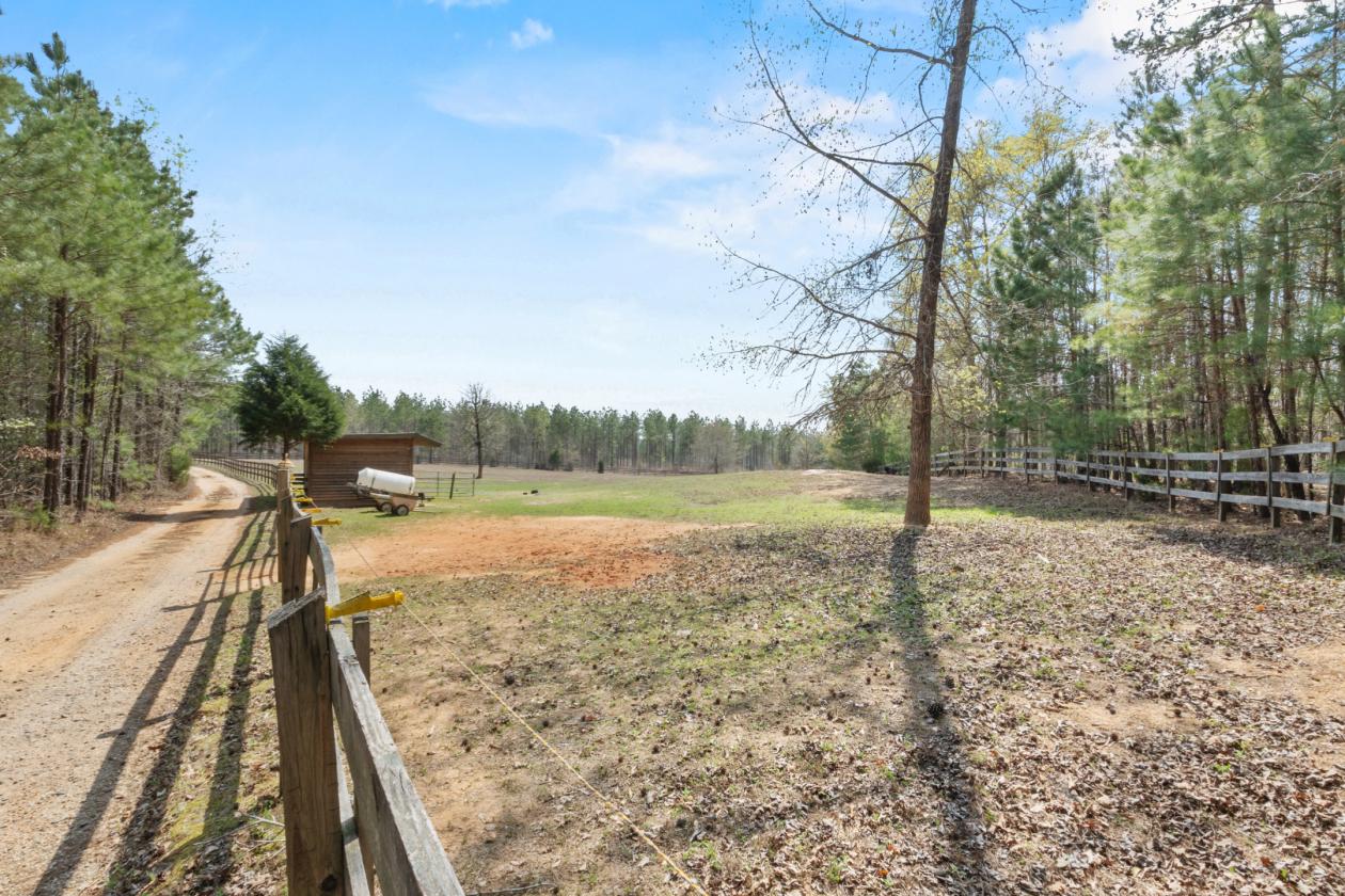 Equestrian Estate on 70 Acres - photo 28