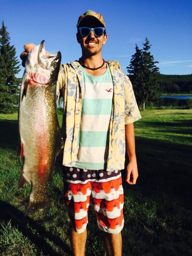 LIMESTONE MOUNTAIN RANCH HORSES, CATTLE, RECREATION Big Lake Ranch