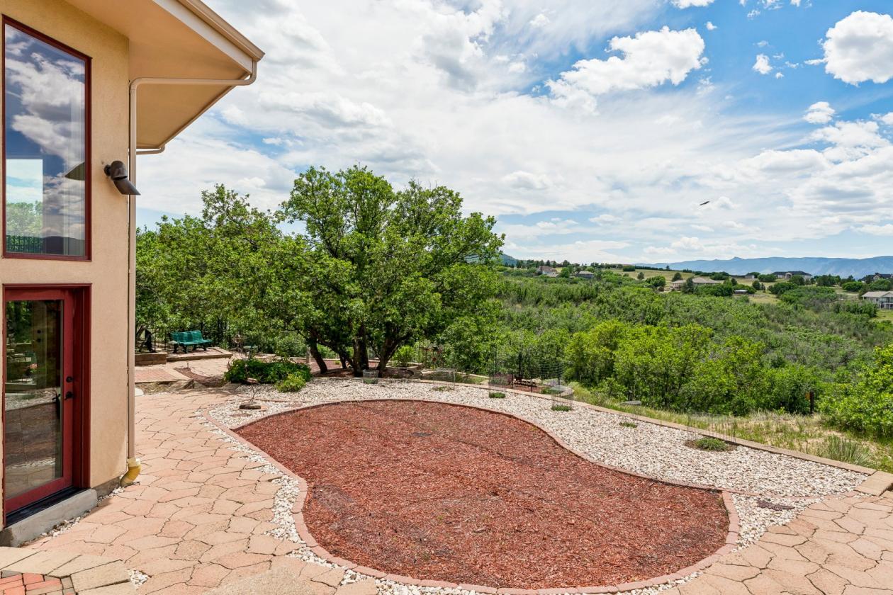 Immaculate home in the heart of Sedalia - photo 29