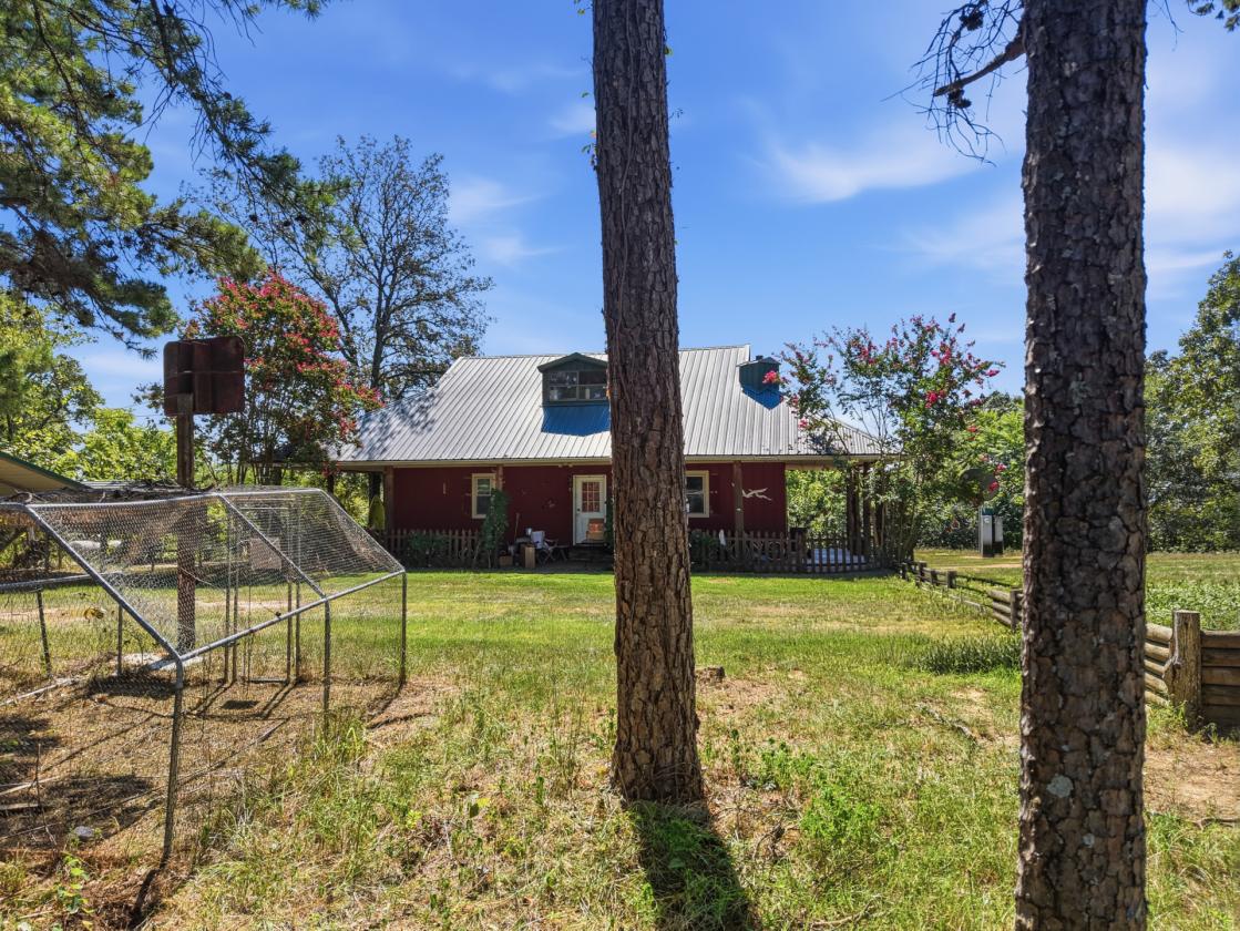 Homesteader's Paradise - photo 18