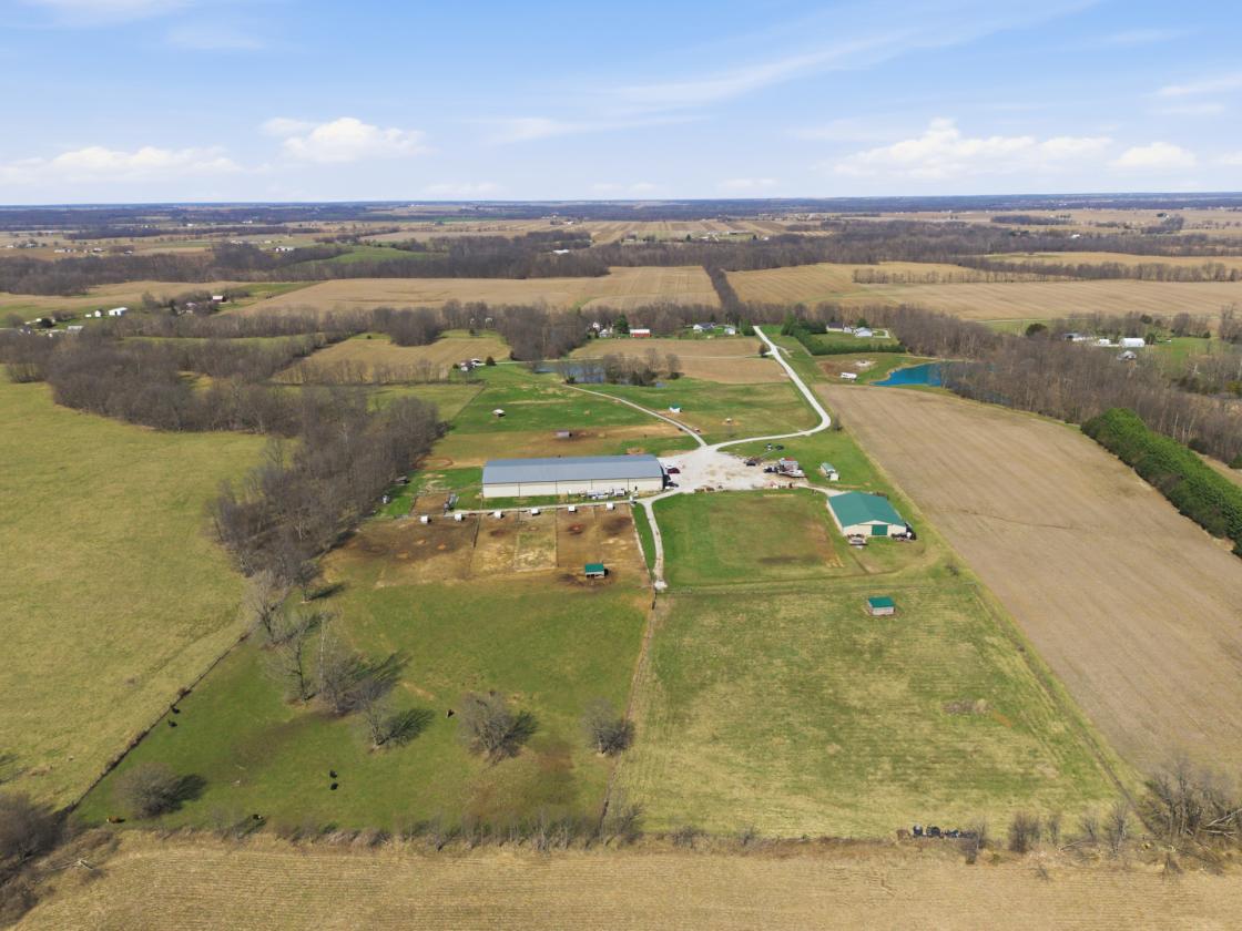 Professional Equine Training Facility & 47.5 Acres - photo 24