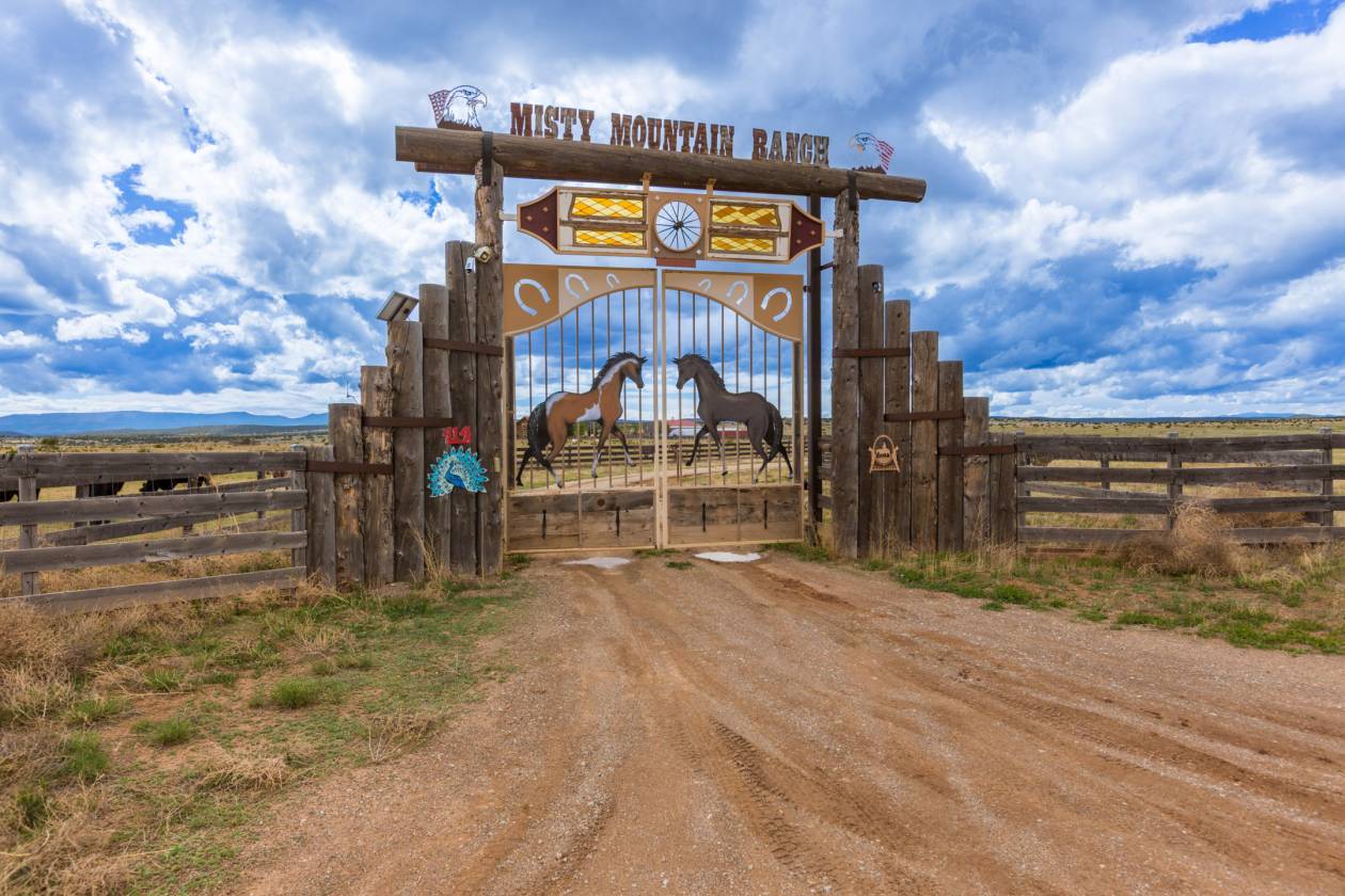 Horse Property for sale.