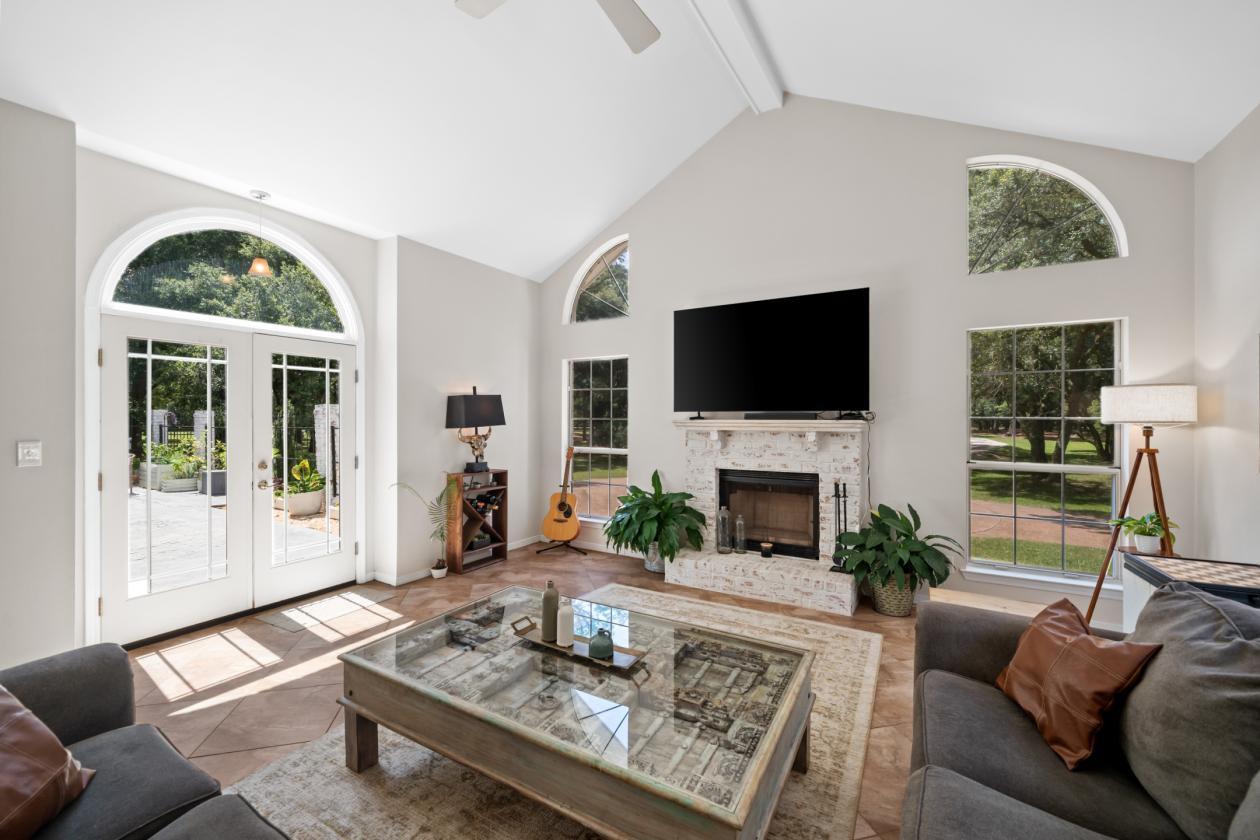 Coastal AL - French Country Estate 10+ Acres & Horses - photo 11