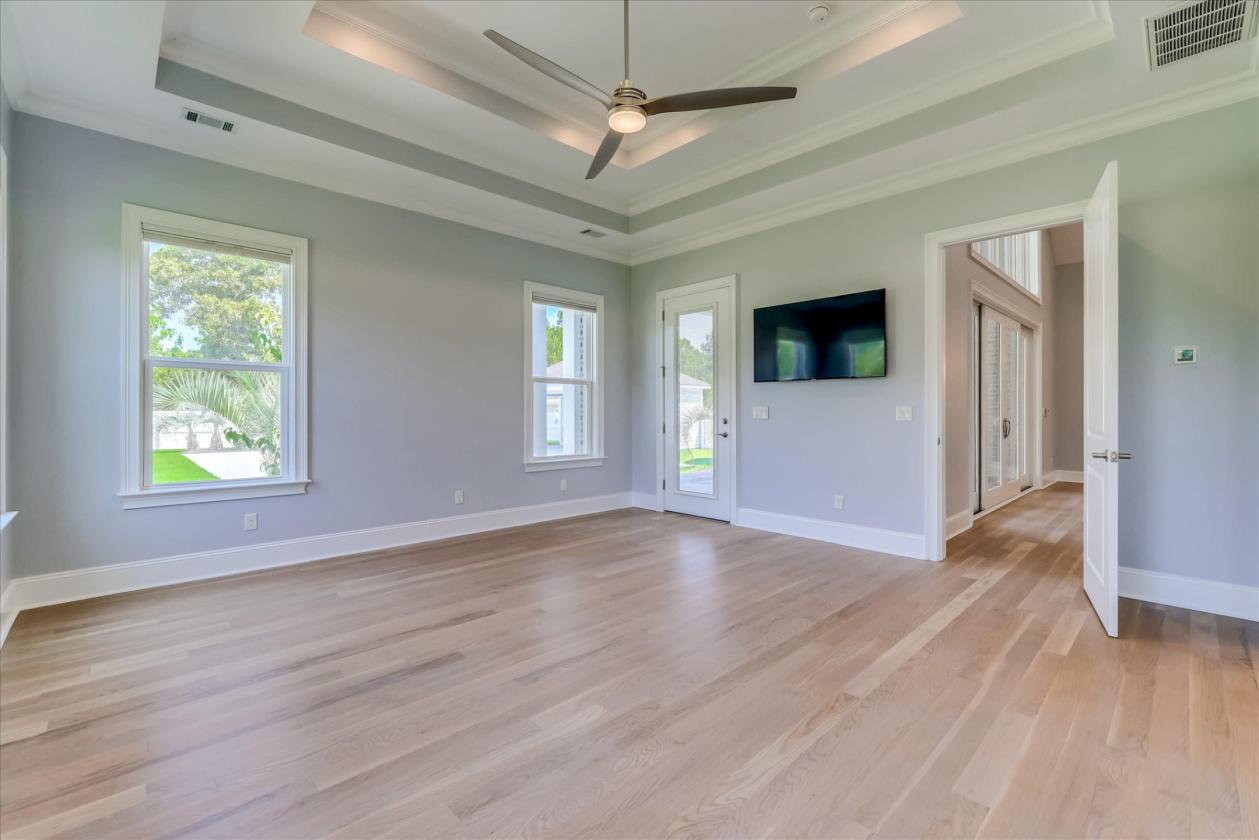Resort-Style Equestrian Living in Three Runs - photo 11