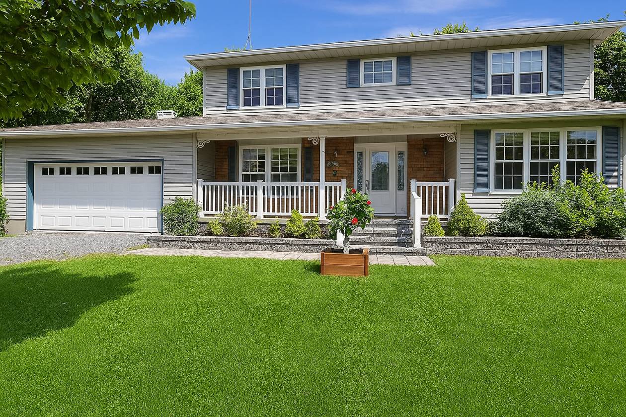 Horse Property for sale.