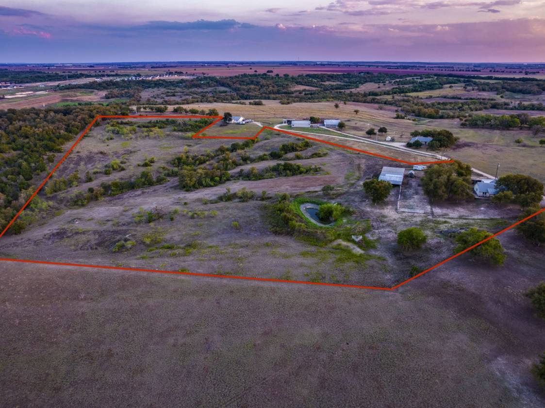 Horse Property for sale.