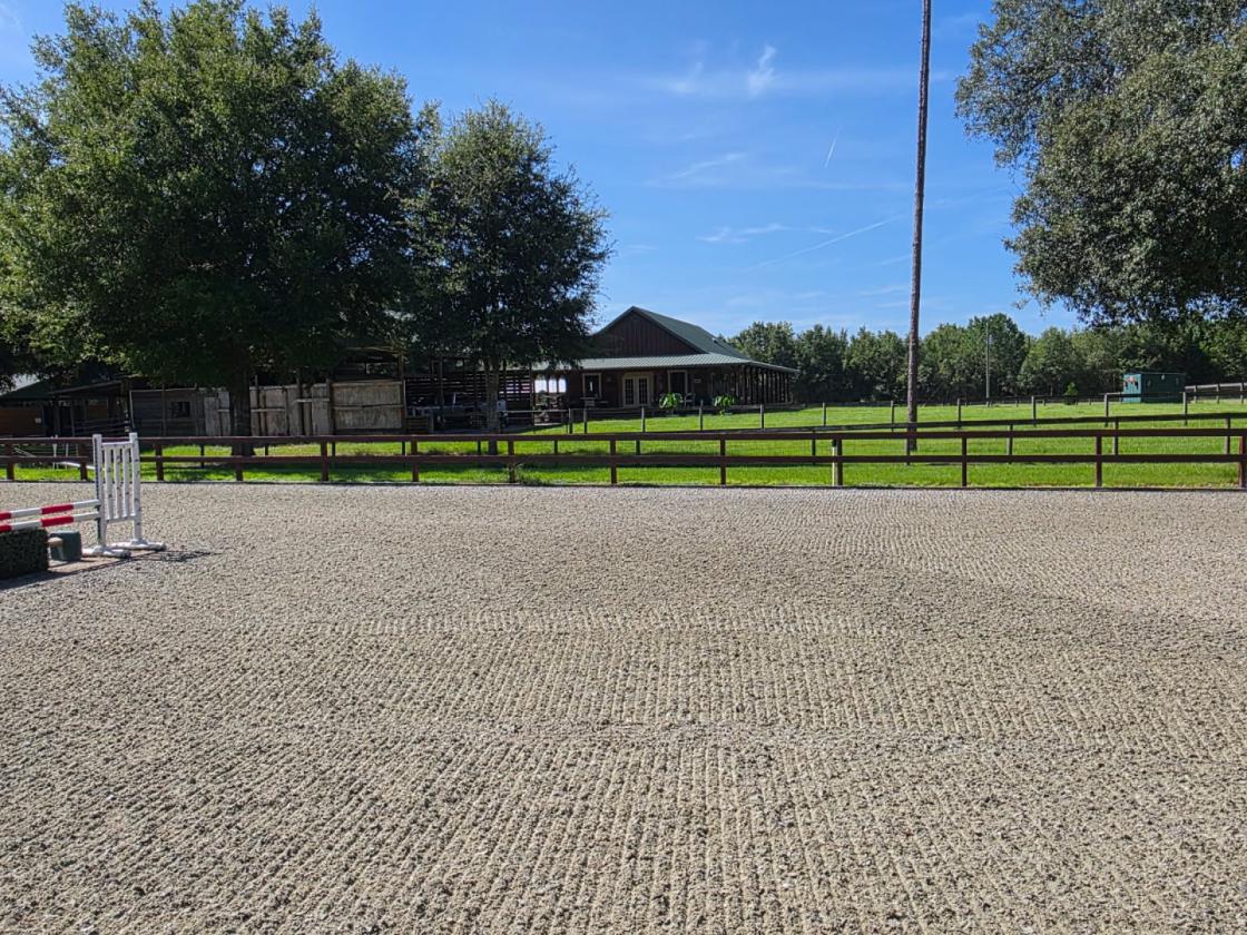 Exceptional gated equestrian estate - photo 6