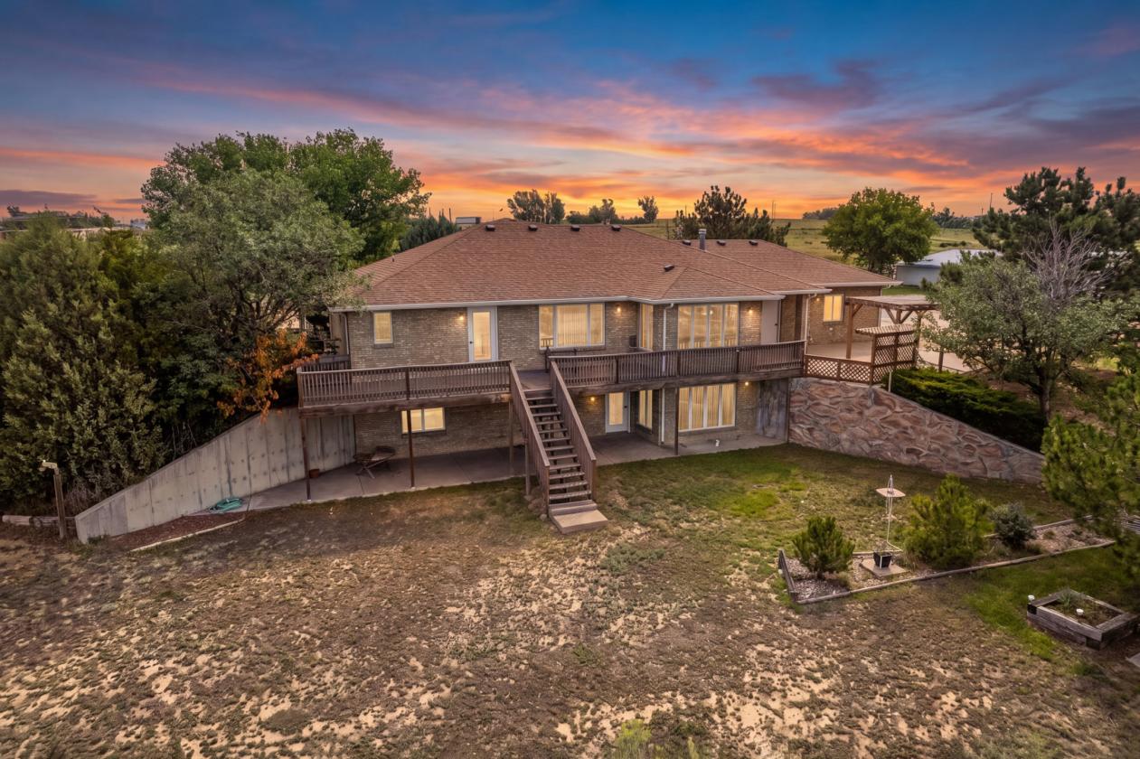 Excaliber Ranch: A Hillside Haven of Legacy and Land - photo 8