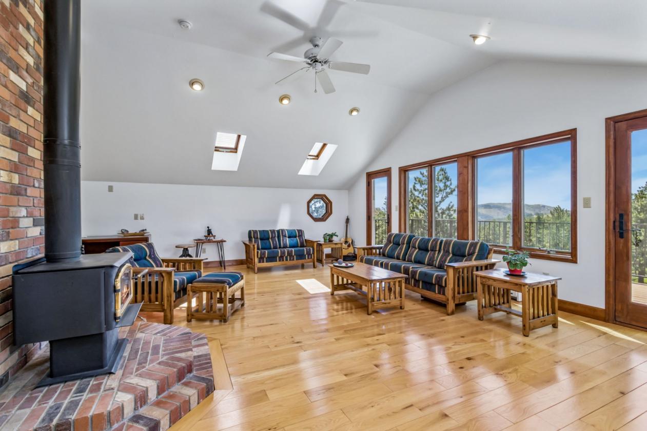 Stunning Mountain Equestrian Legacy Property - photo 16