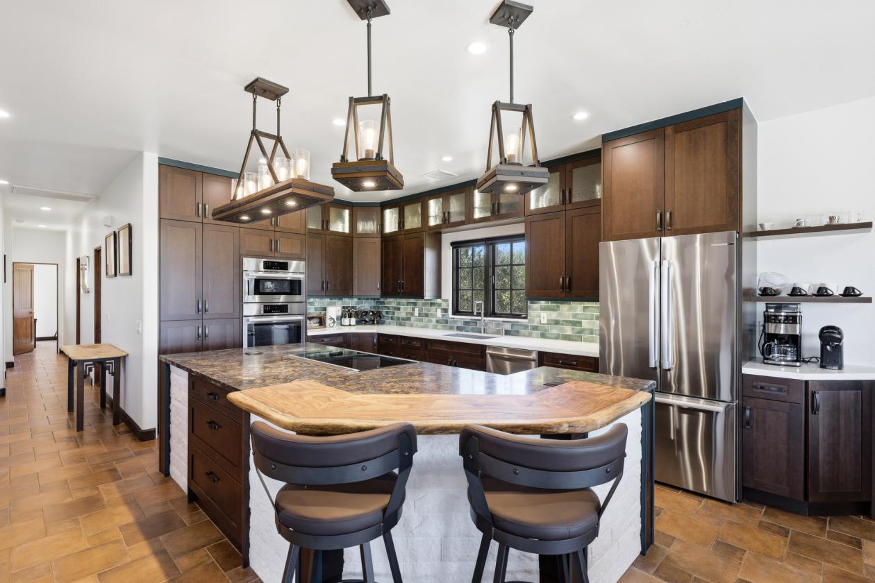 Refined Equestrian Estate - photo 14