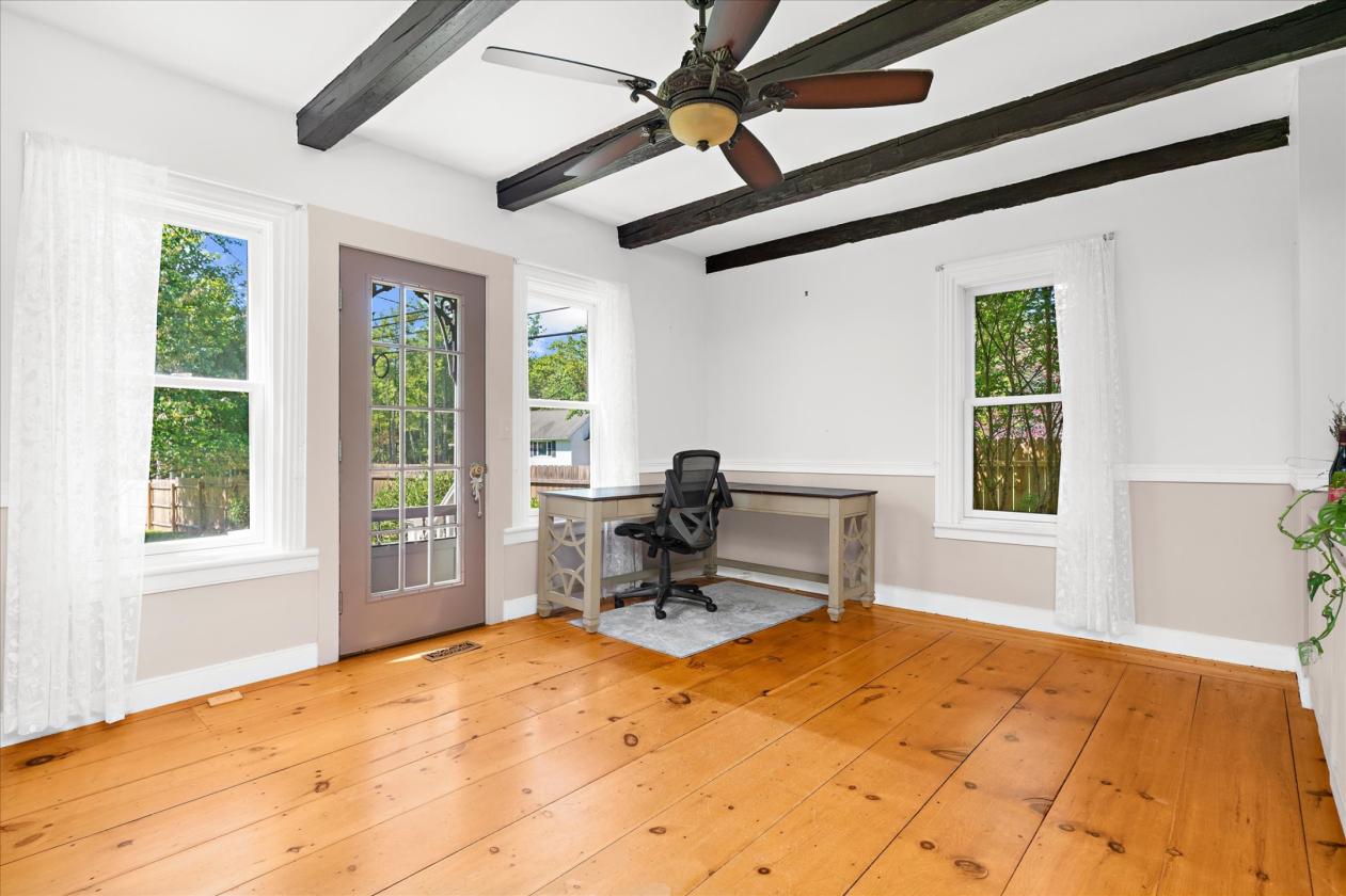 Welcome to 179 Lindbergh Road - photo 4