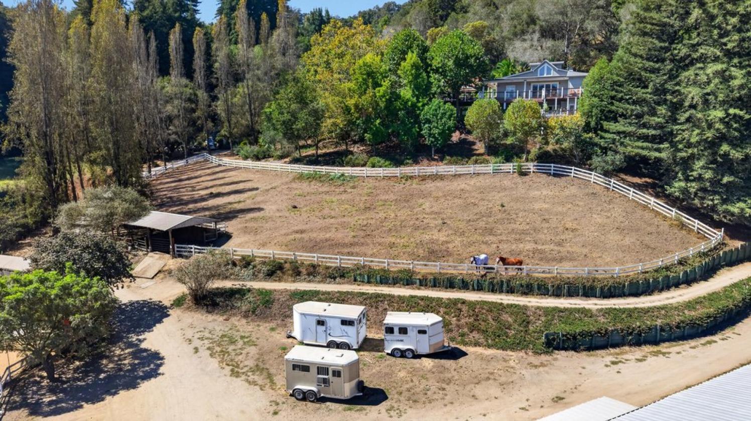 Legendary Willowpond Equestrian Estate - photo 16