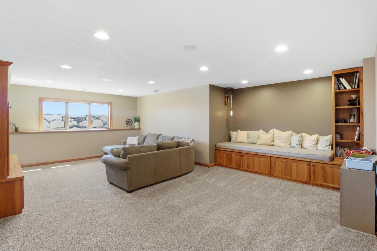 Custom Country Estate - photo 10