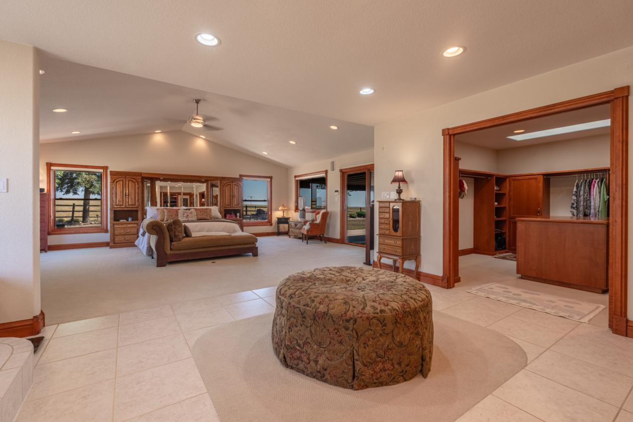 Yellowstone Estate - photo 28
