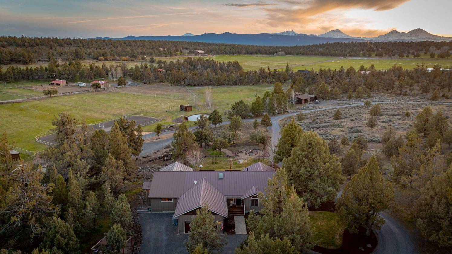Horse Property for sale.