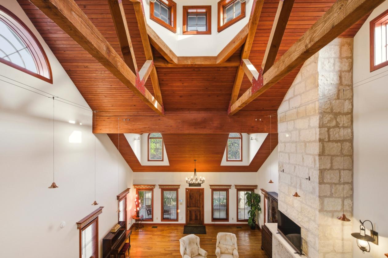 Luxury Equestrian Living on 29+ Acres with Views - photo 4