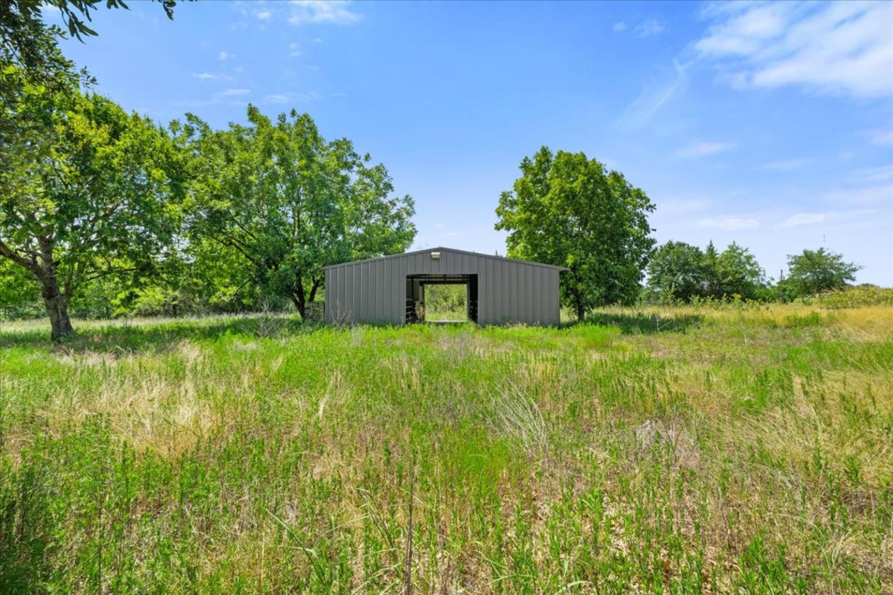 Great Horse Property close to Town! - photo 26