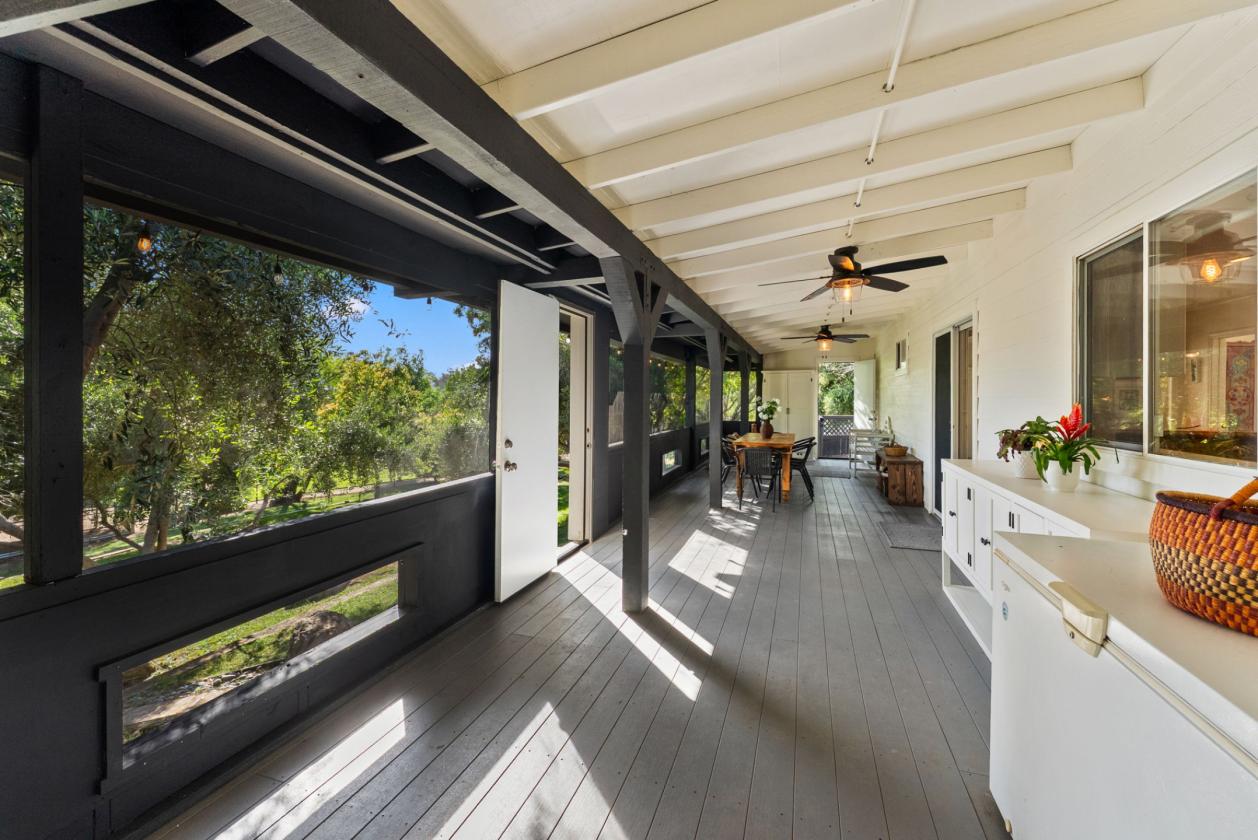 Beautiful 8.02-acre equestrian property - photo 13