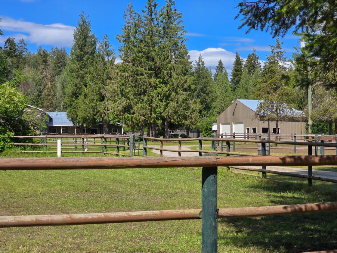 Equestrian Dream Estate - photo 28