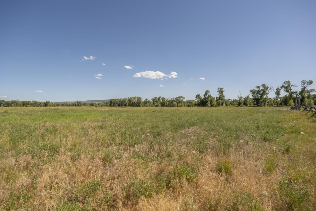 Beautiful Horse Property near the Snake River! - photo 24
