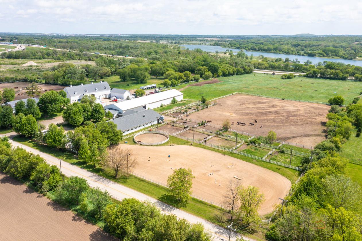 81 Stall Equestrian Facility in Lake County - photo 28