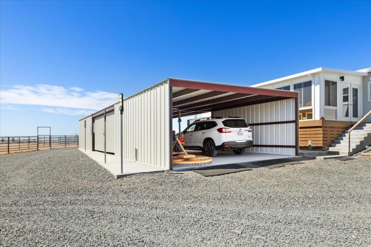 Space to Roam. Built for Horses. 10 Acres For You! - photo 16