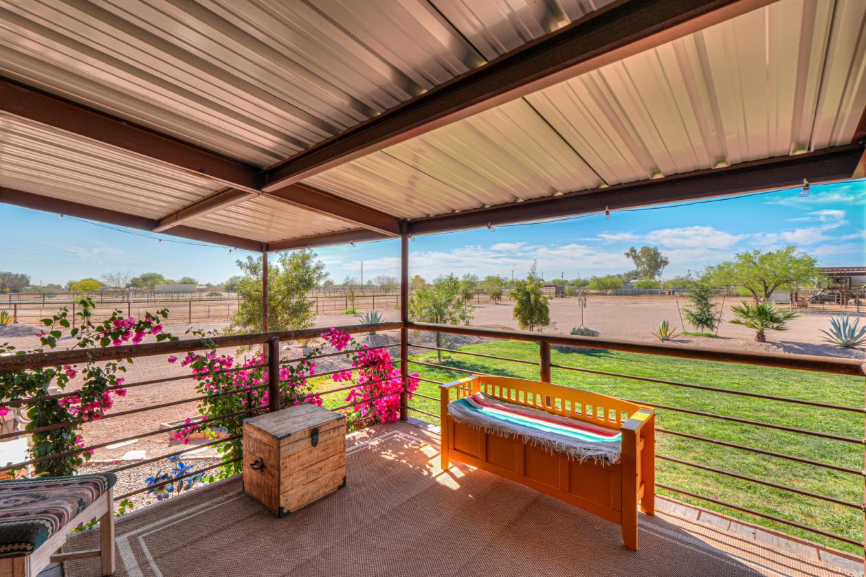 Move in ready horse property - photo 10