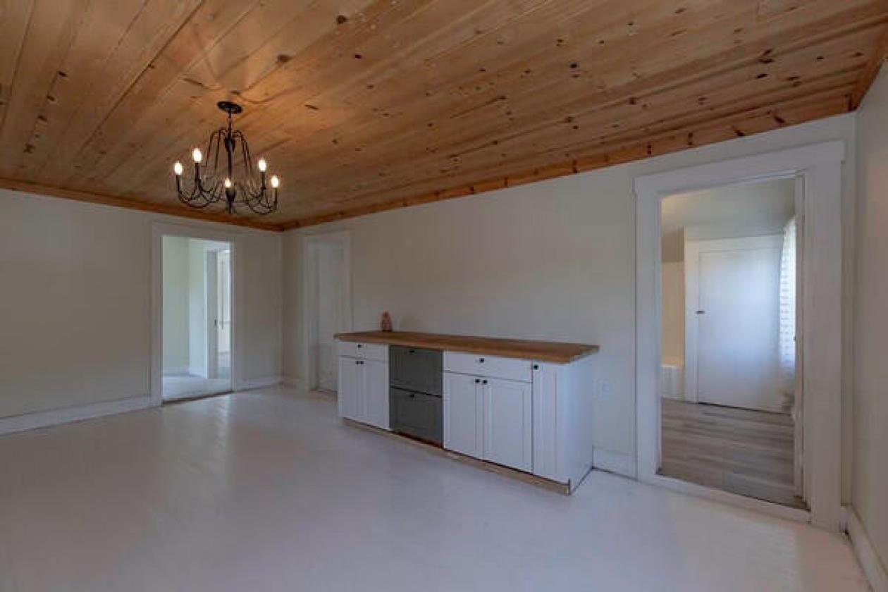 Beautiful Horse Property on 16.13 Acres - photo 15