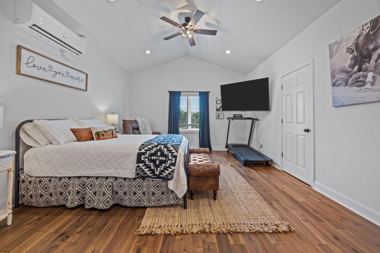 OPEN HOUSE Sat 08/01 from 11 to 4 Equestrian Ctr - photo 15