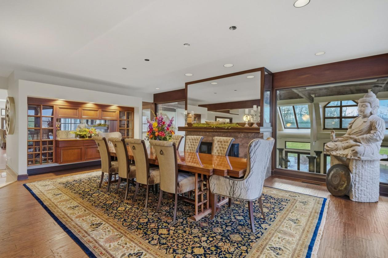 Stunning Equestrian Home! - photo 25
