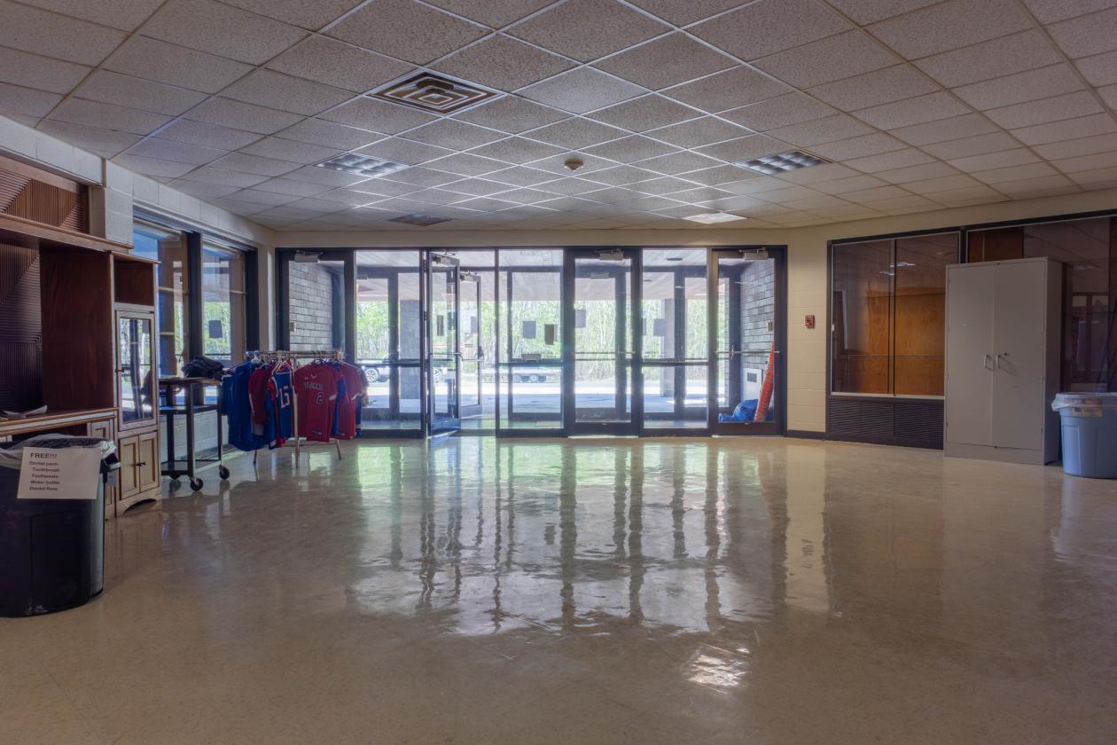 Covered Arena and Rural School on 49 Acres - photo 19