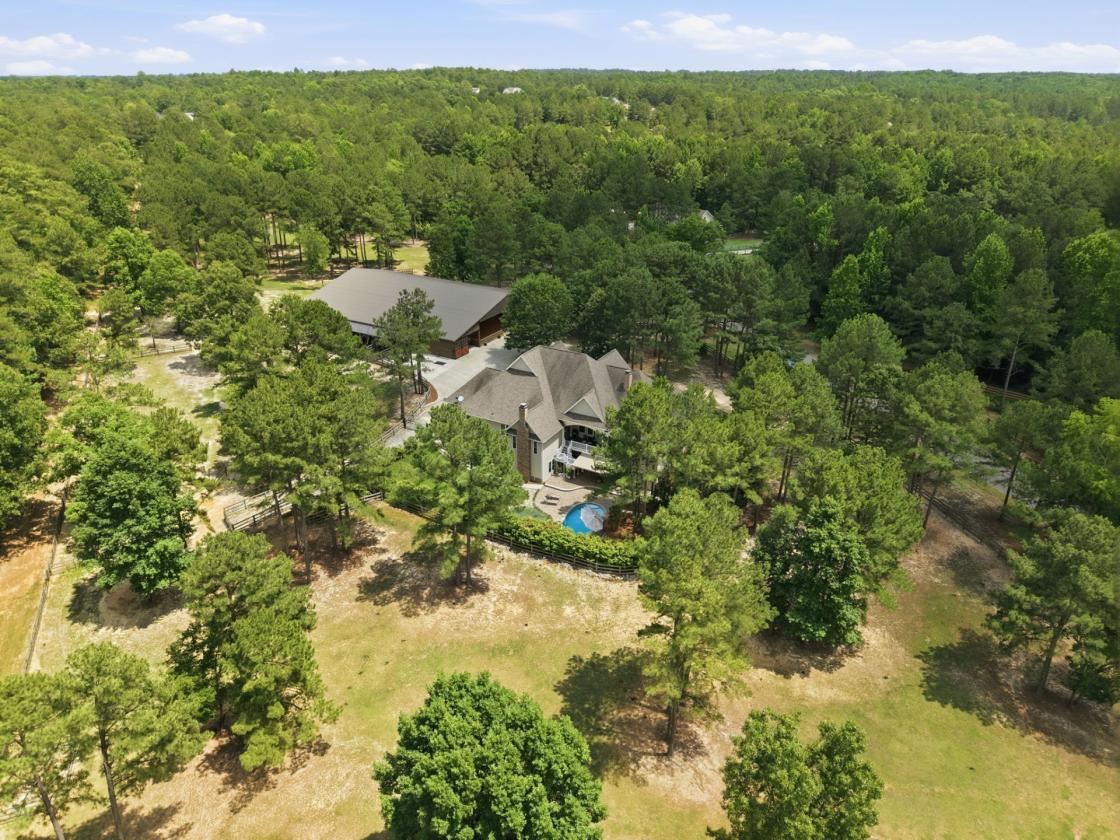 Luxury Equestrian Estate with Covered Arena - photo 7