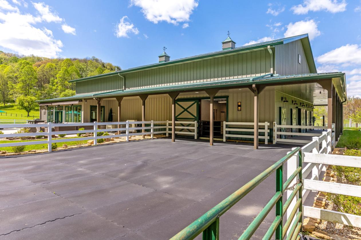 Gorgeous Getaway w/ Your Horses - photo 28