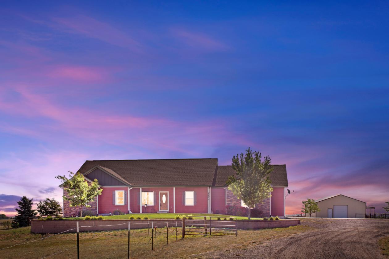 Horse property with custom home - photo 30