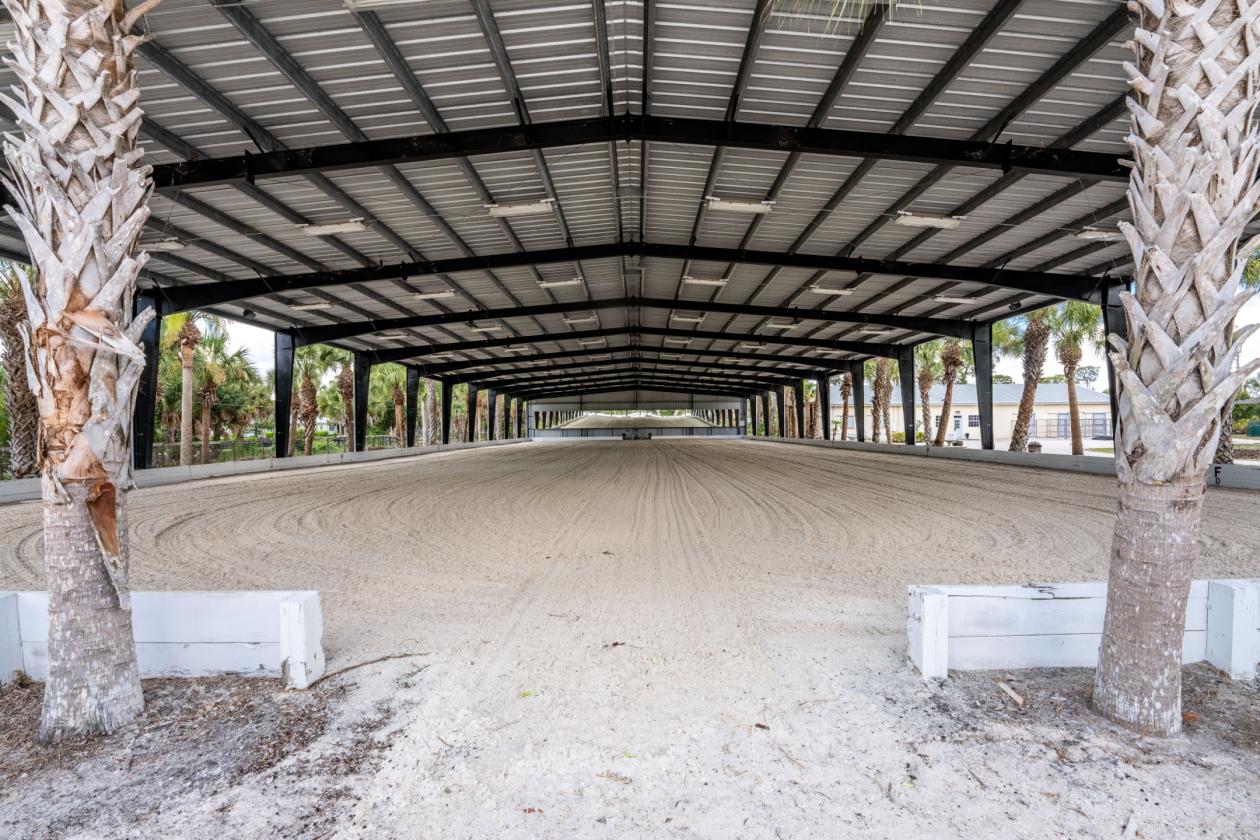 Premier 5 Acre Equestrian Estate - photo 28