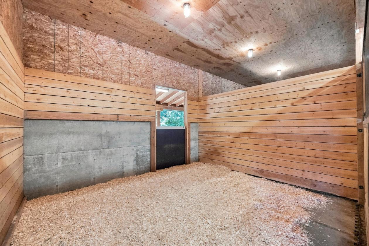Holistic Horse Farm with All-Weather Arena - photo 24