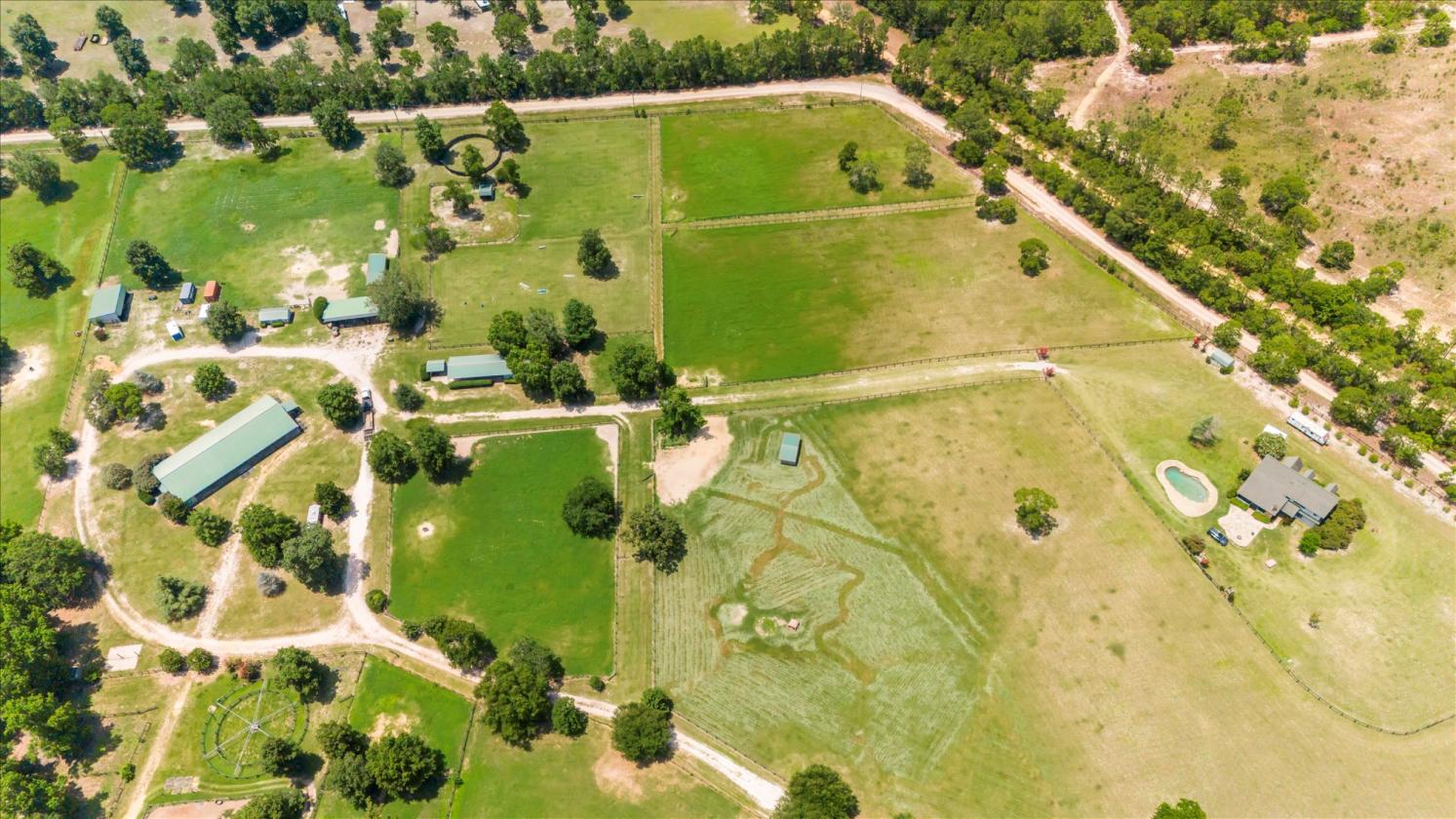 Aiken Farm |30 Acres, 16 Stalls, Home, Pool, View - photo 20