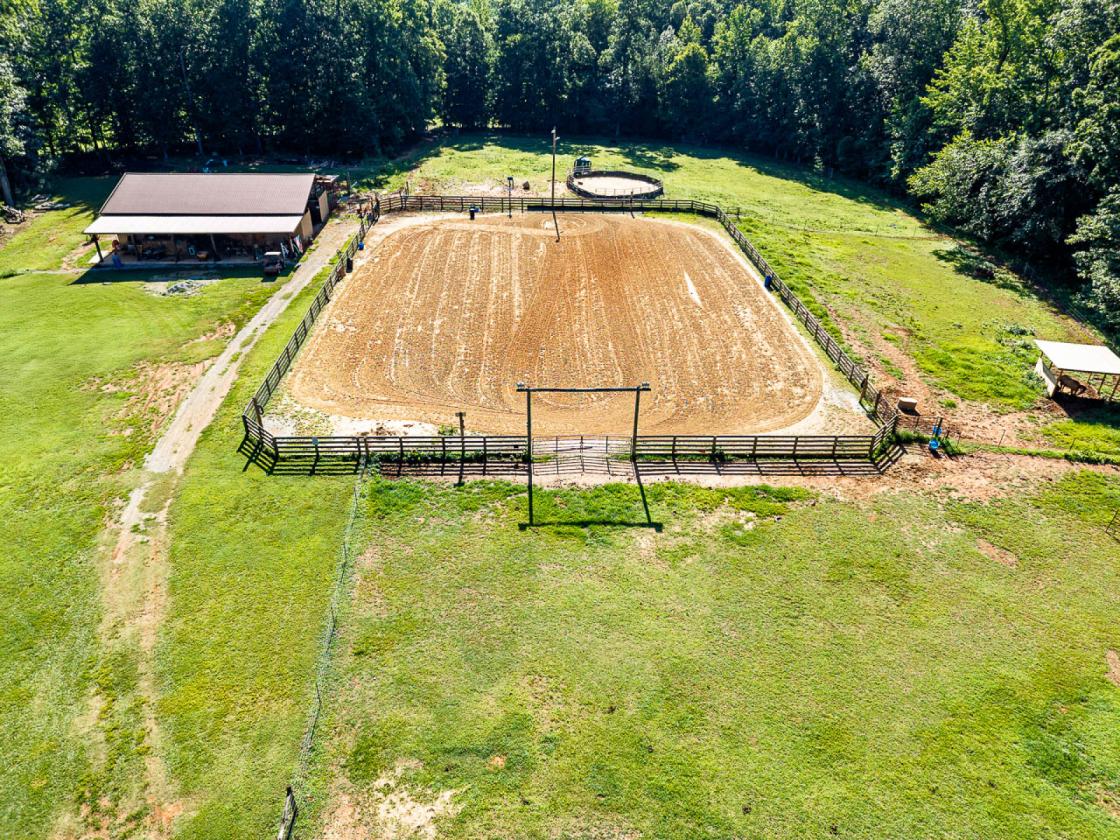 Must SEE Equestrian Property on 25+ acres - photo 25