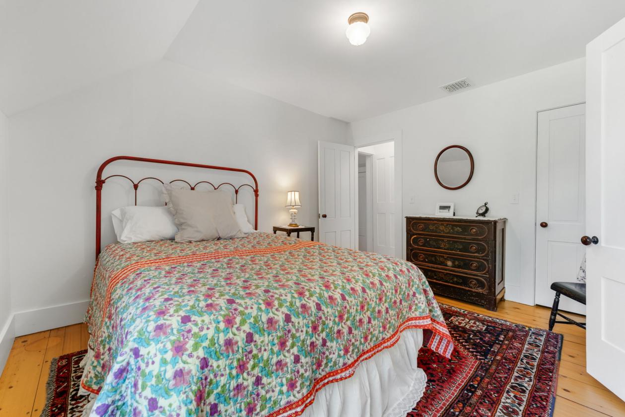 Equestrian estate with gorgeous Sugarbush views - photo 14