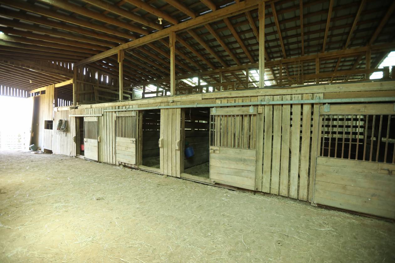 140 AC Horse Facility NC within 30 miles Pinehurst - photo 16